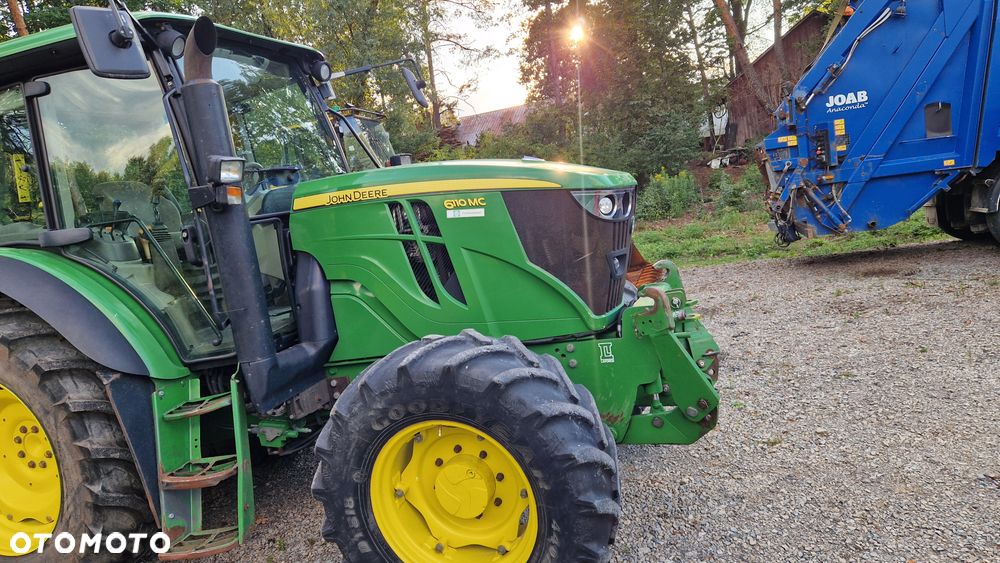 John Deere 6110MC - 3