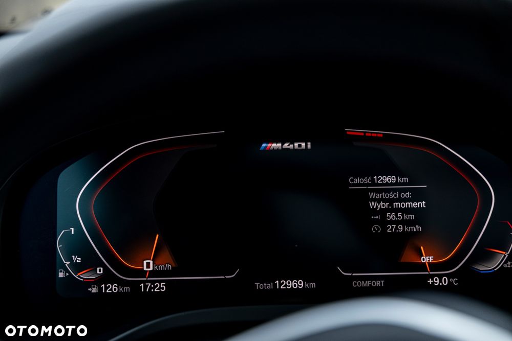 BMW X4 xM40i mHEV - 33