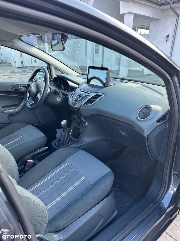 Ford Fiesta 1.25 Trend - 6