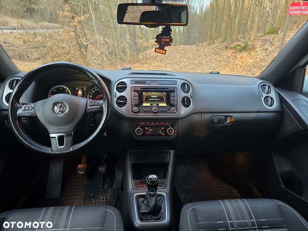 Volkswagen Tiguan 2.0 TDI DPF BlueMotion Technology Lounge Sport & Style - 21