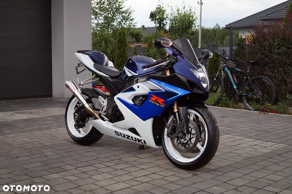 Suzuki GSX-R - 4
