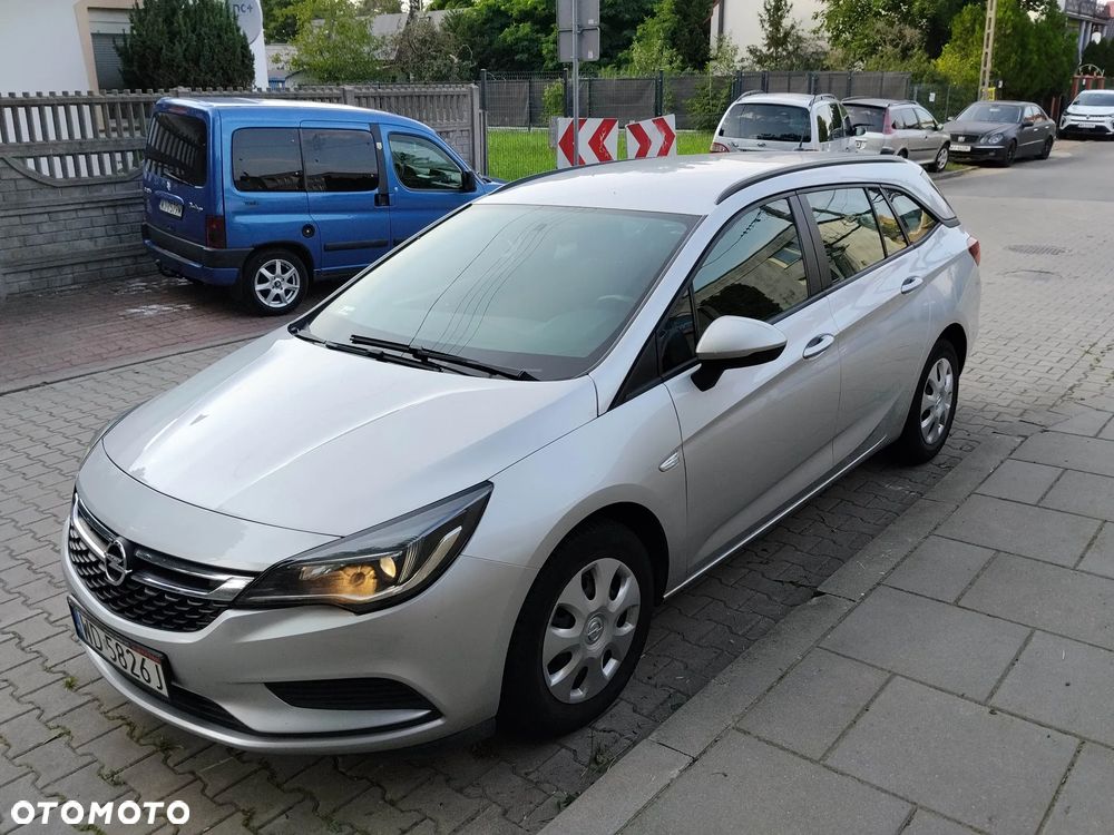 Opel Astra 1.6 CDTI Enjoy - 14