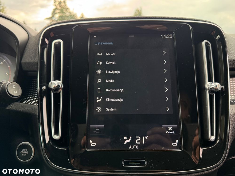 Volvo XC 40 D3 R-Design - 30