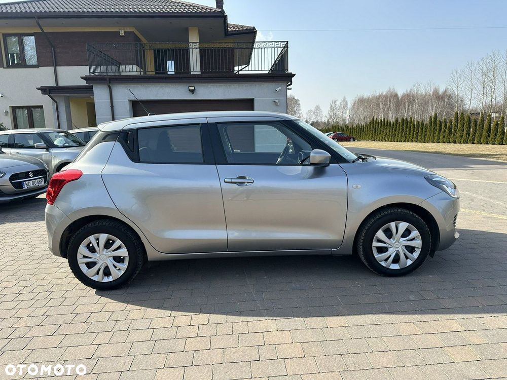 Suzuki Swift - 11
