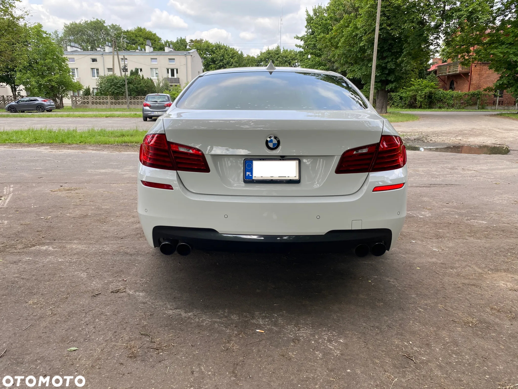 BMW Seria 5 550i - 6
