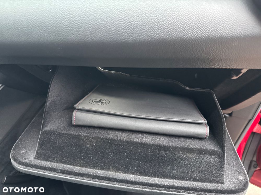 Alfa Romeo Stelvio 2.0 Turbo 16V AT8-Q4 Super - 30