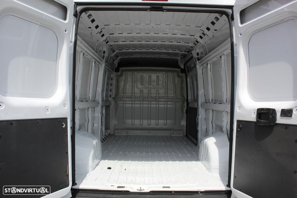 Peugeot Boxer 2.2 BlueHDi L3H2 - 12