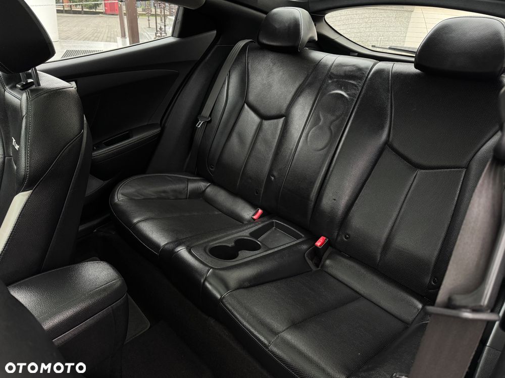 Hyundai Veloster 1.6 Turbo Premium - 26