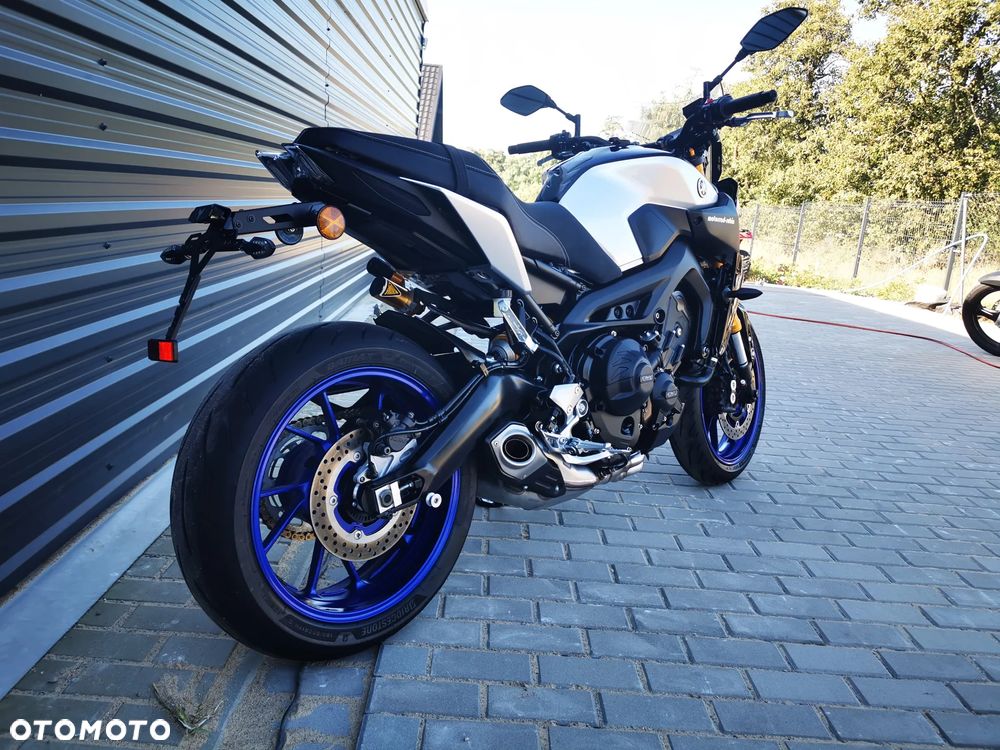 Yamaha MT - 3