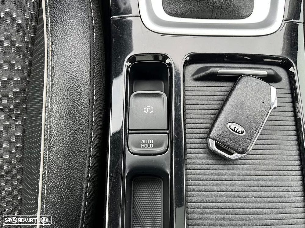 Kia XCeed 1.6 GDi PHEV Drive - 25