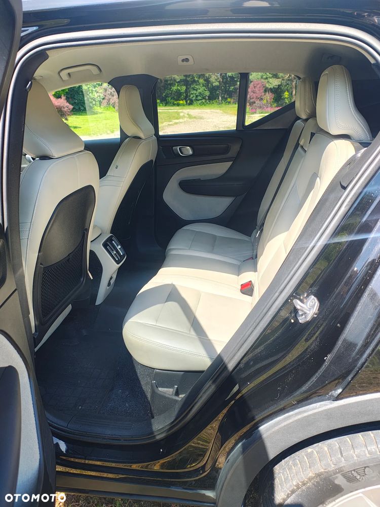 Volvo XC 40 D3 - 9