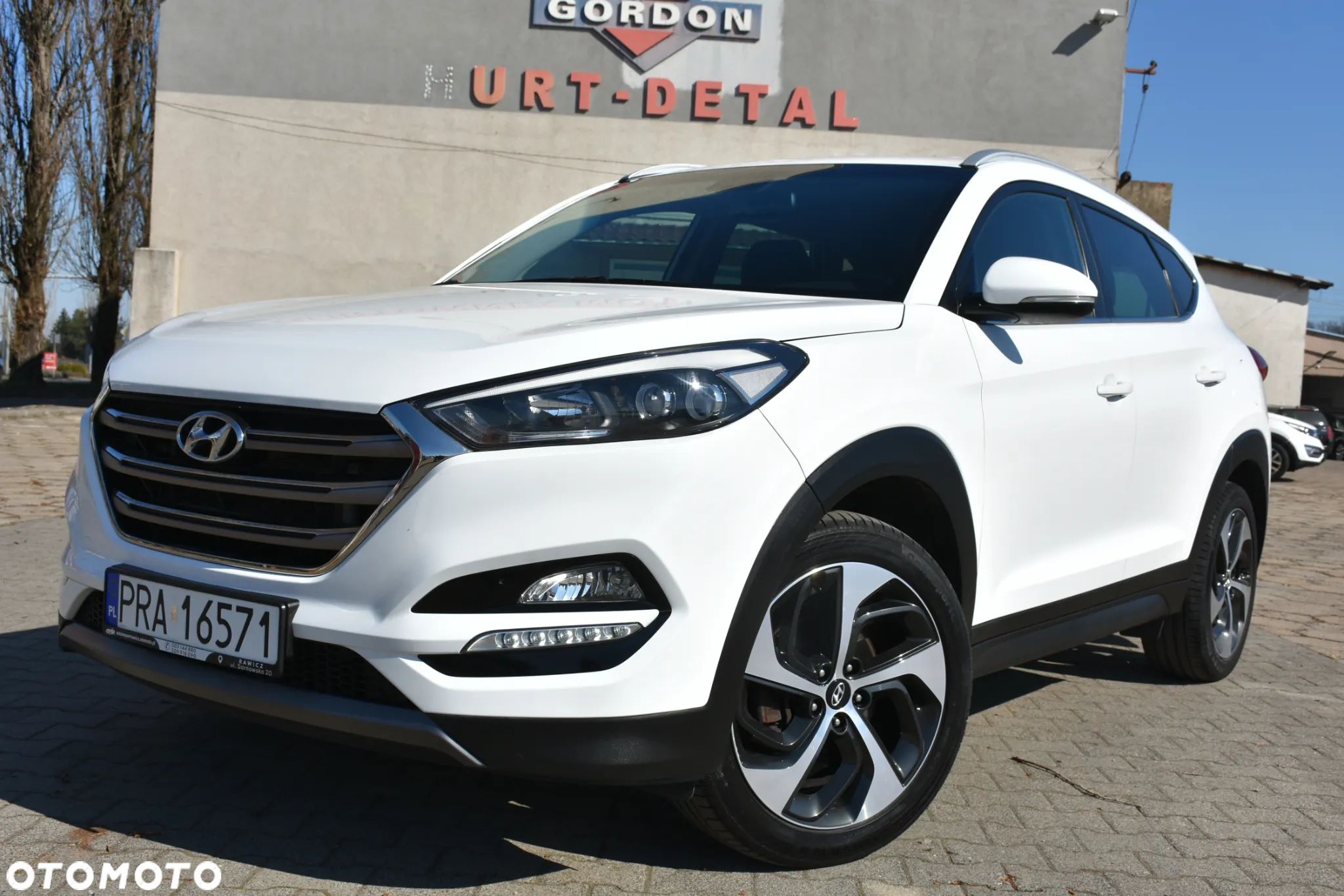 Hyundai Tucson 2.0 CRDI BlueDrive Comfort 2WD - 1
