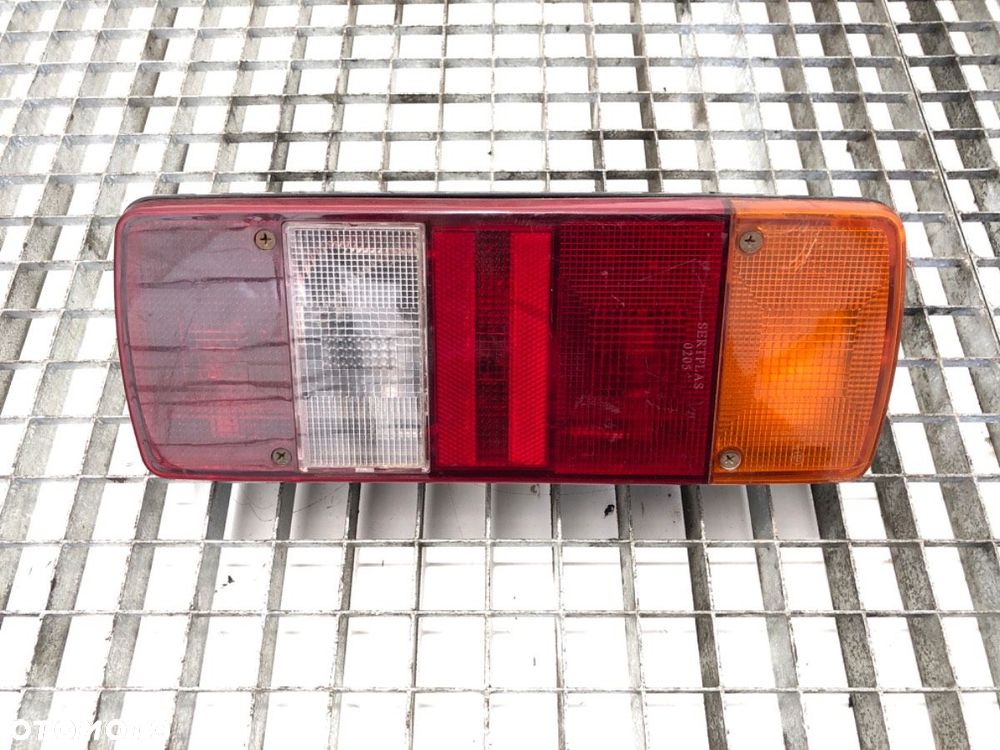 LAMPA PRAWY TYŁ  VW LT 28-35 II Autobus (2DB, 2DE, 2DK) 1996 - 2006 2.5 TDI 80 kW [109 KM] olej - 1
