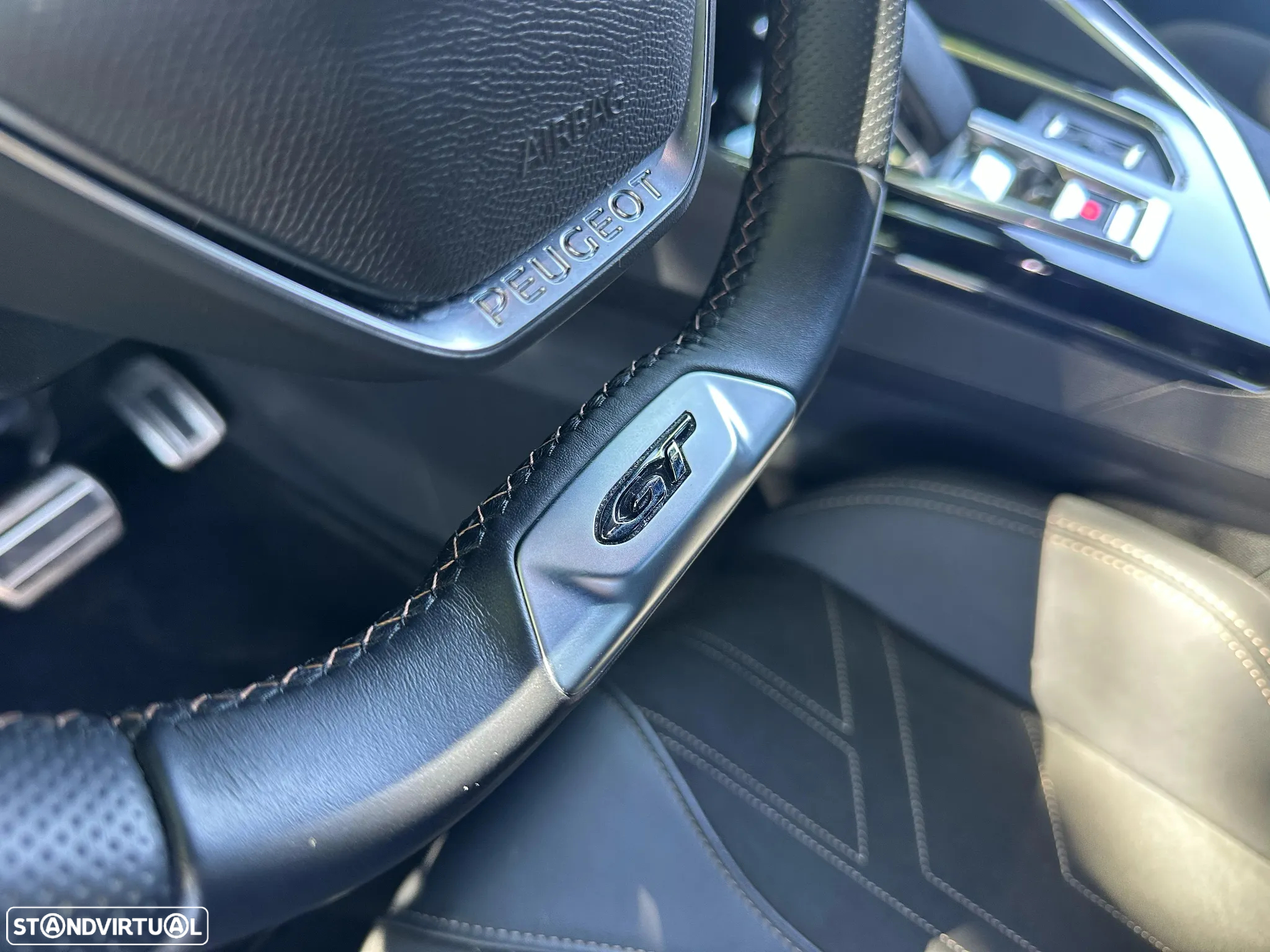 Peugeot 3008 1.6 Hybrid GT Pack e-EAT8 - 20