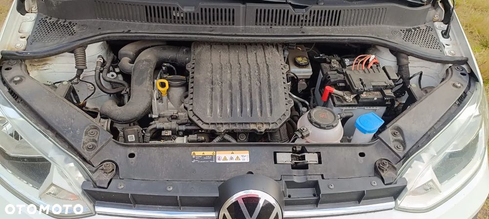 Volkswagen up! 1.0 move - 7