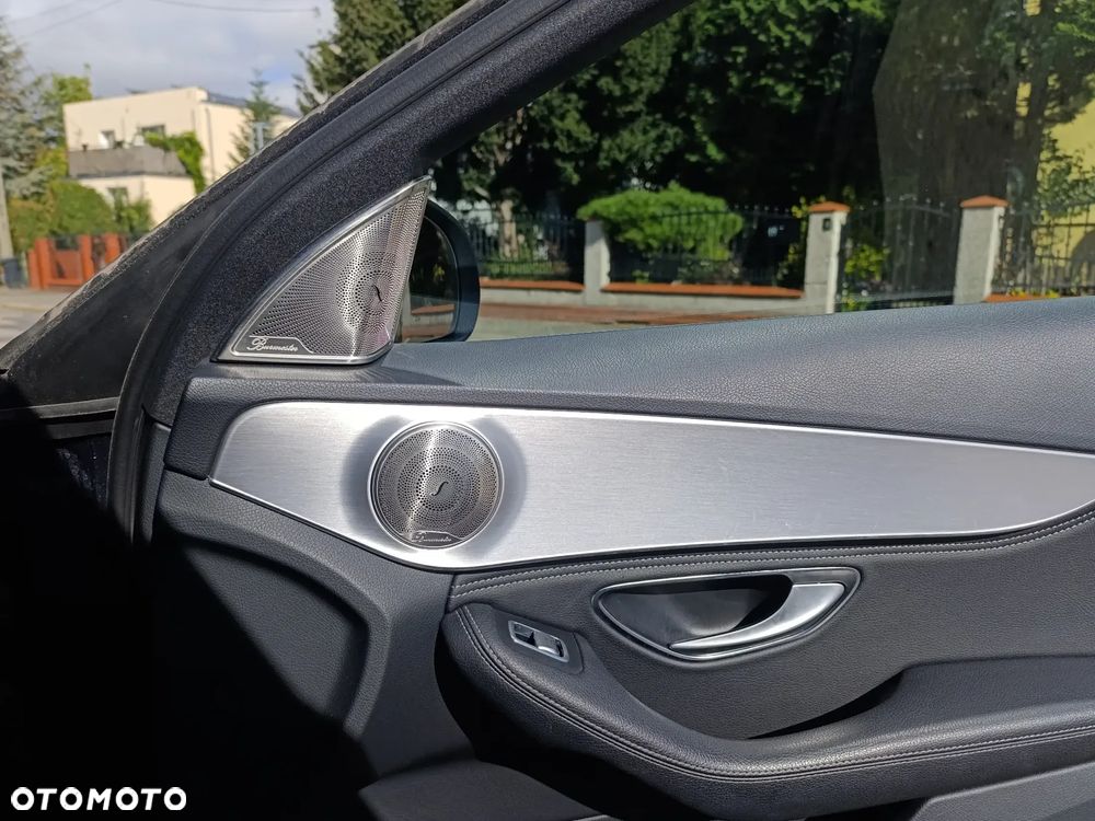 Mercedes-Benz Klasa C 200 7G-TRONIC - 23