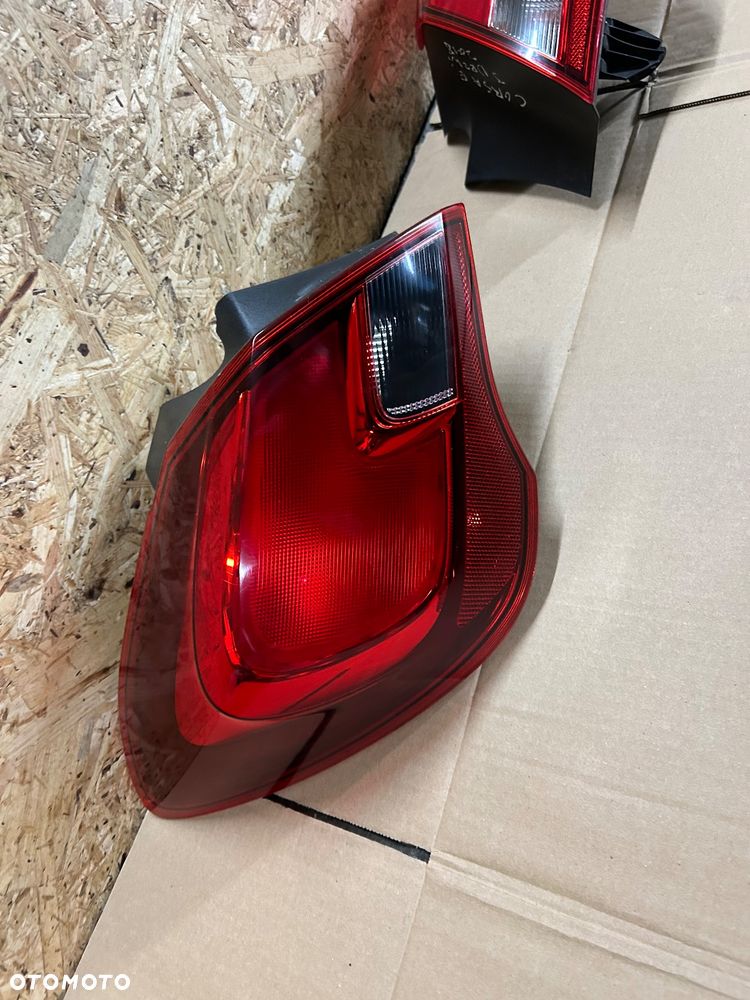 Opel corsa E lampa prawy tył lewy tył 3 drzwi europa 39068624 39068625 - 4