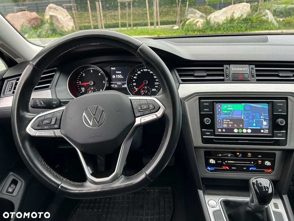 Volkswagen Passat 2.0 TDI EVO Essence - 3