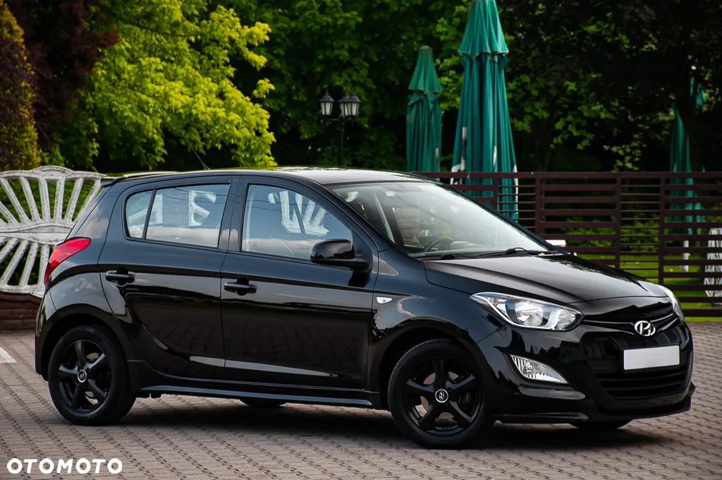 Hyundai i20 1.25 Wersja Jubileuszowa - 12