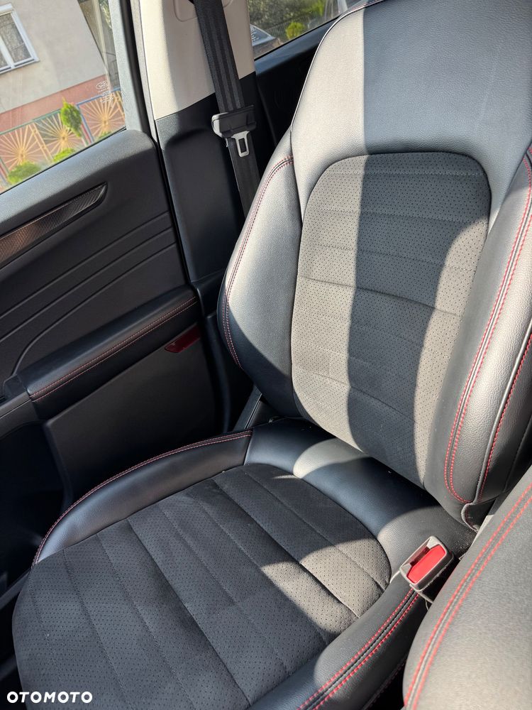 Ford Escape - 12