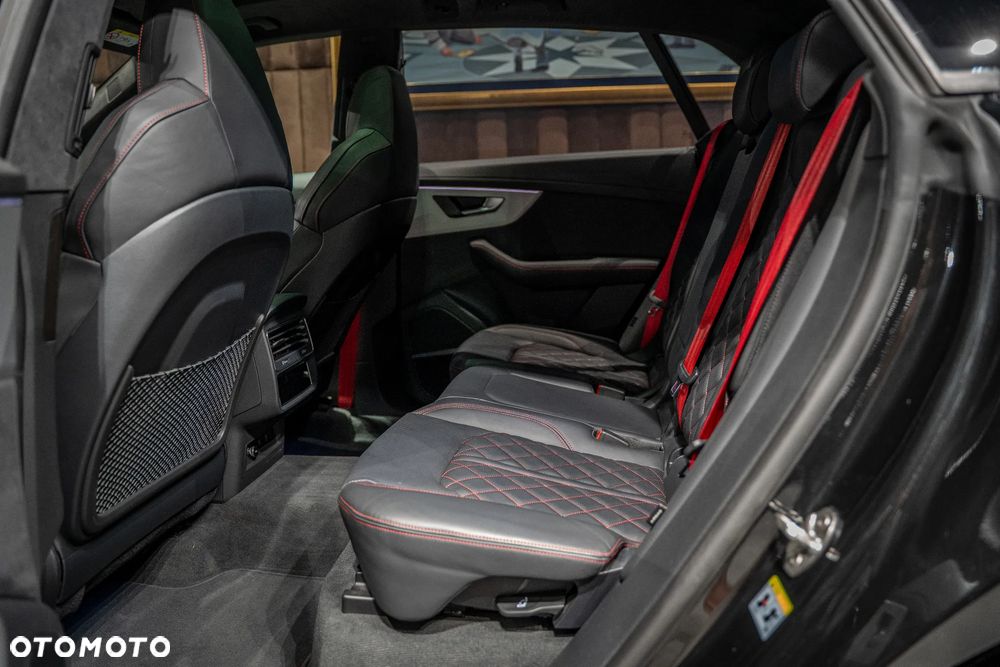 Audi SQ8 - 13