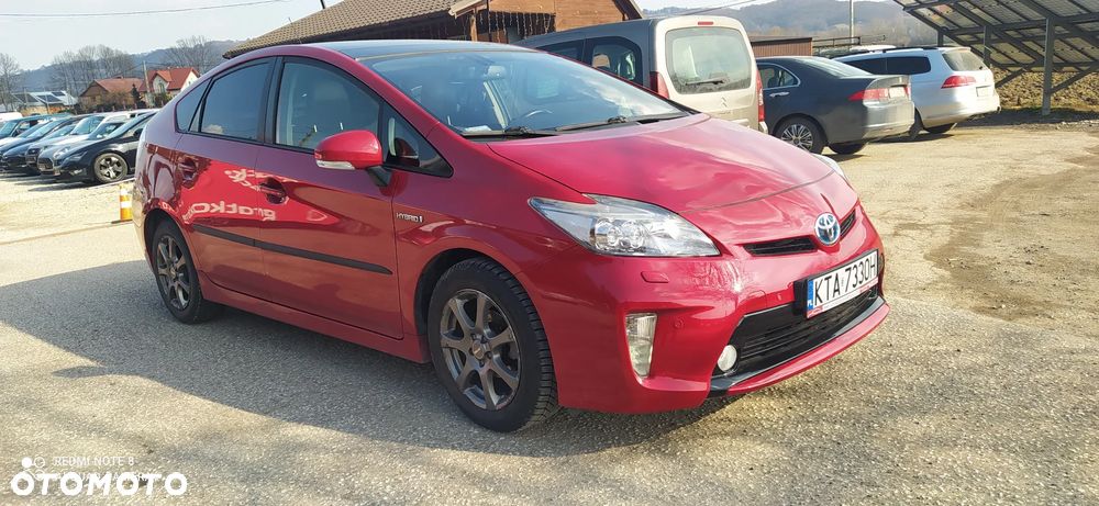 Toyota Prius 1.8 Hybrid Premium - 4