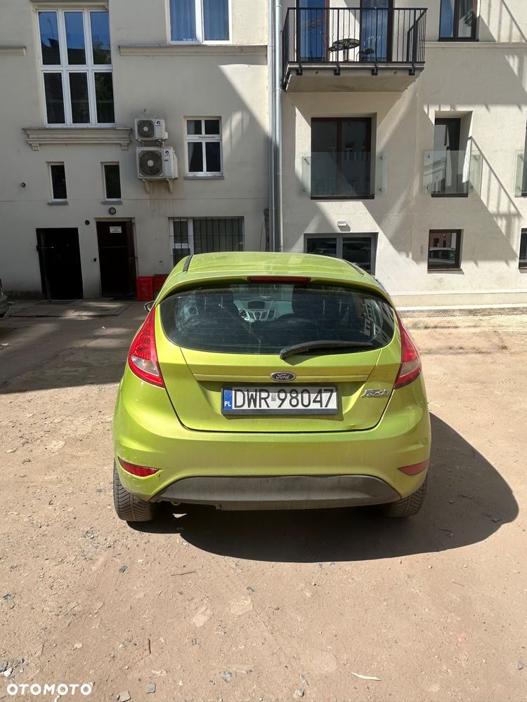 Ford Fiesta 1.25 Ambiente - 4