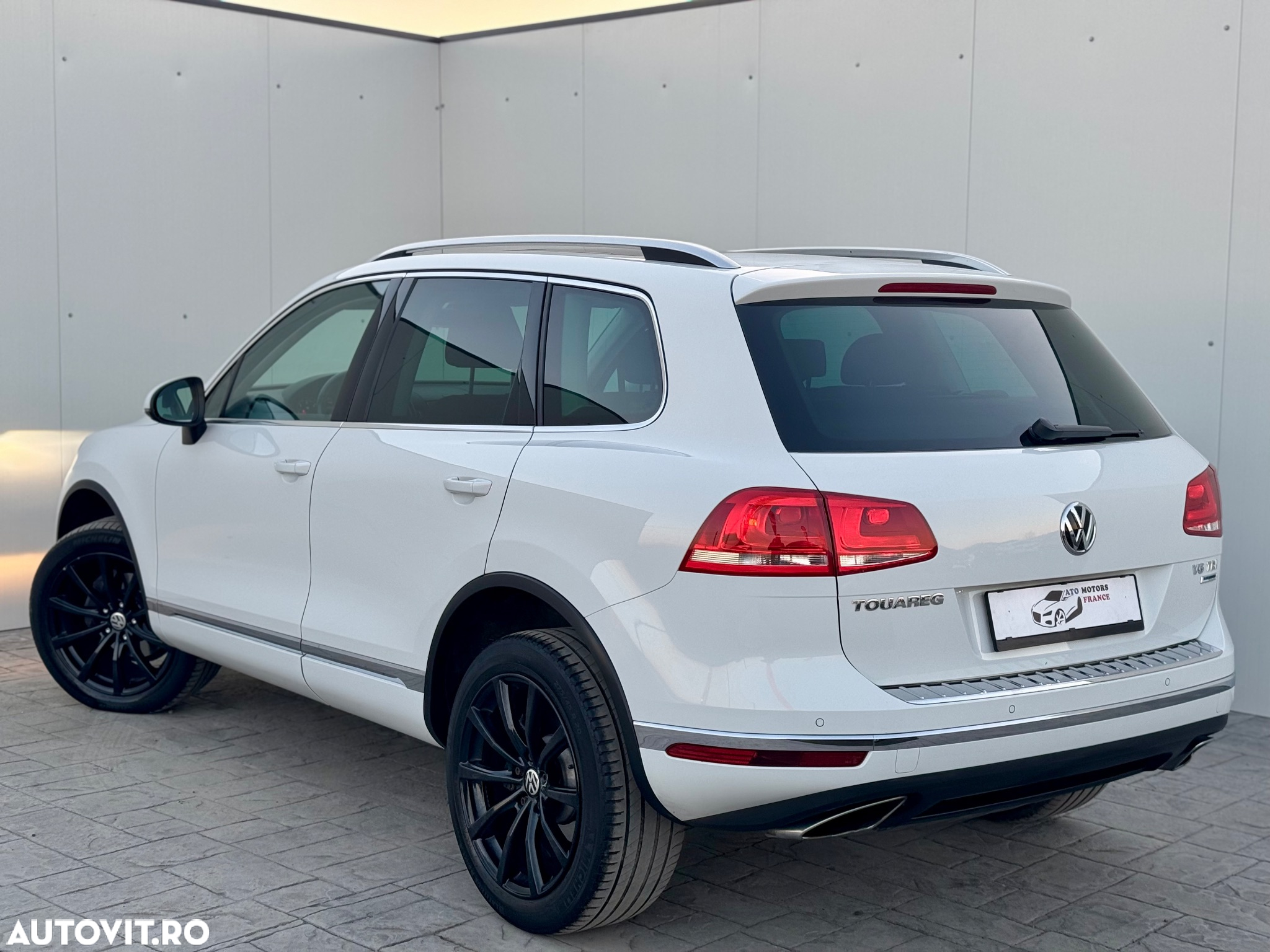 Volkswagen Touareg 3.0 V6 TDI SCR Blue Motion DPF Automatik - 3