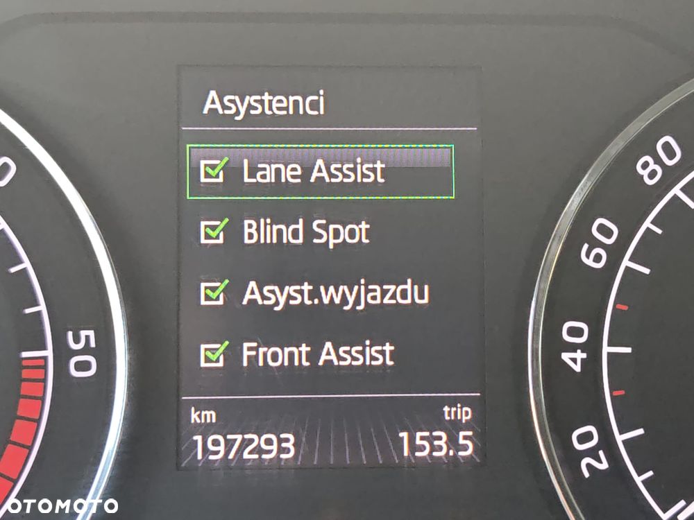 Skoda Superb 2.0 TDI 4x4 DSG Style - 26