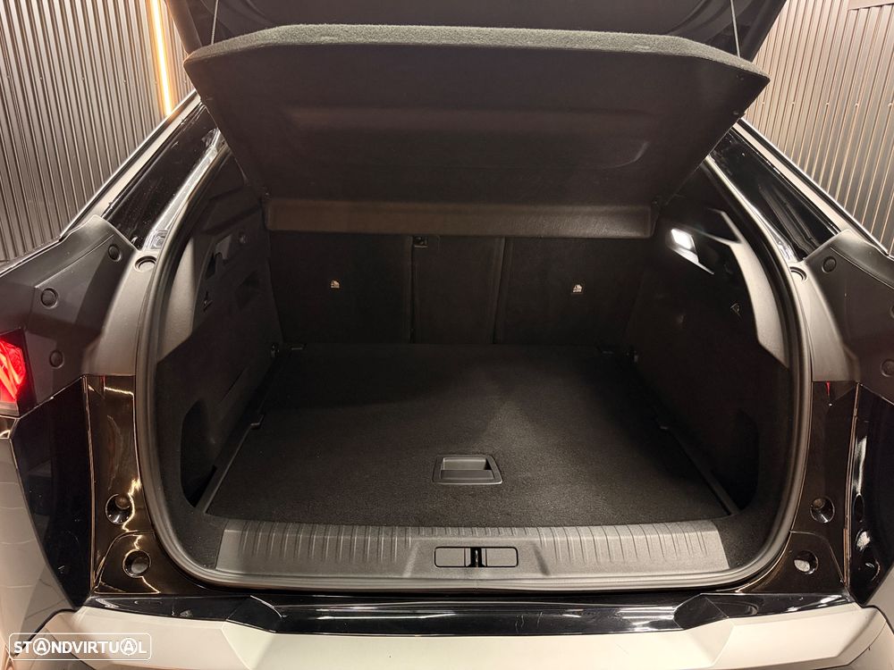 Peugeot E-3008 210 GT EXCLUSIVE - 26