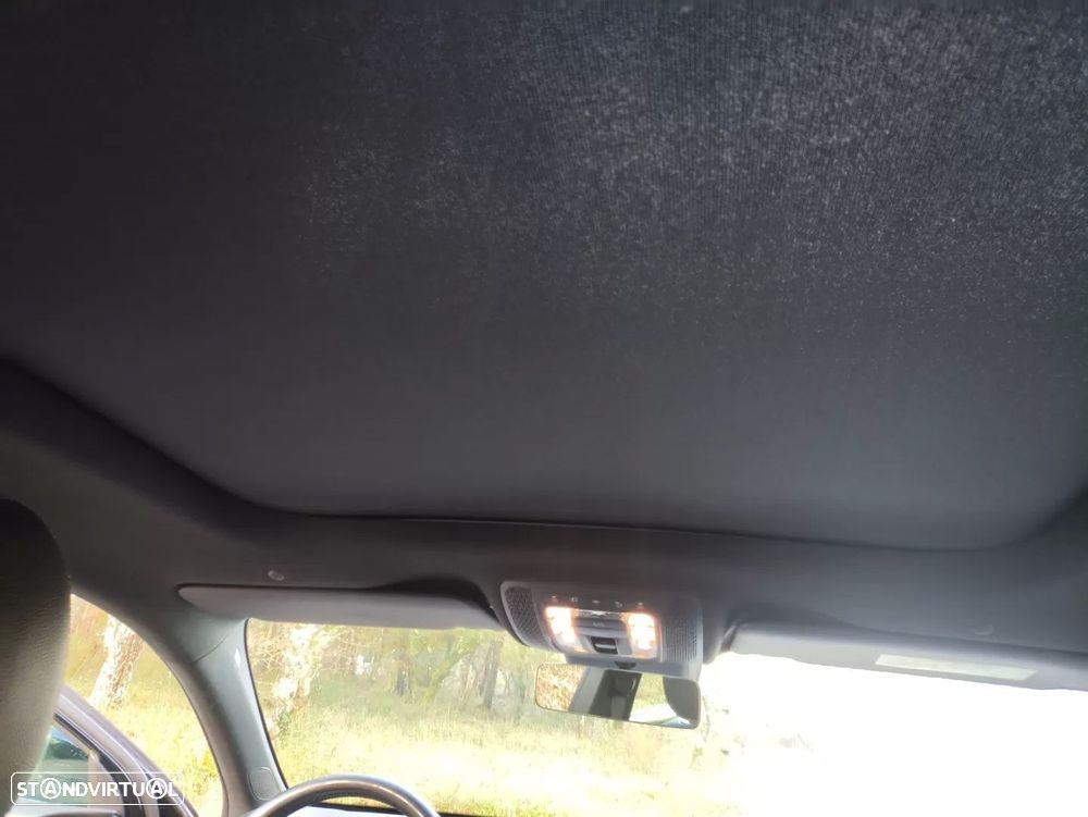 Mercedes-Benz A 250 e 8G-DCT Advanced Progressive - 17