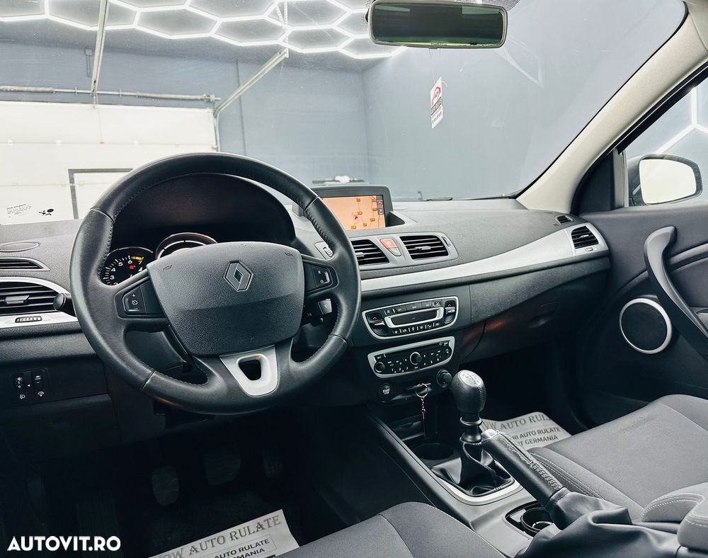 Renault Megane 1.6 16V 110 Dynamique - 19