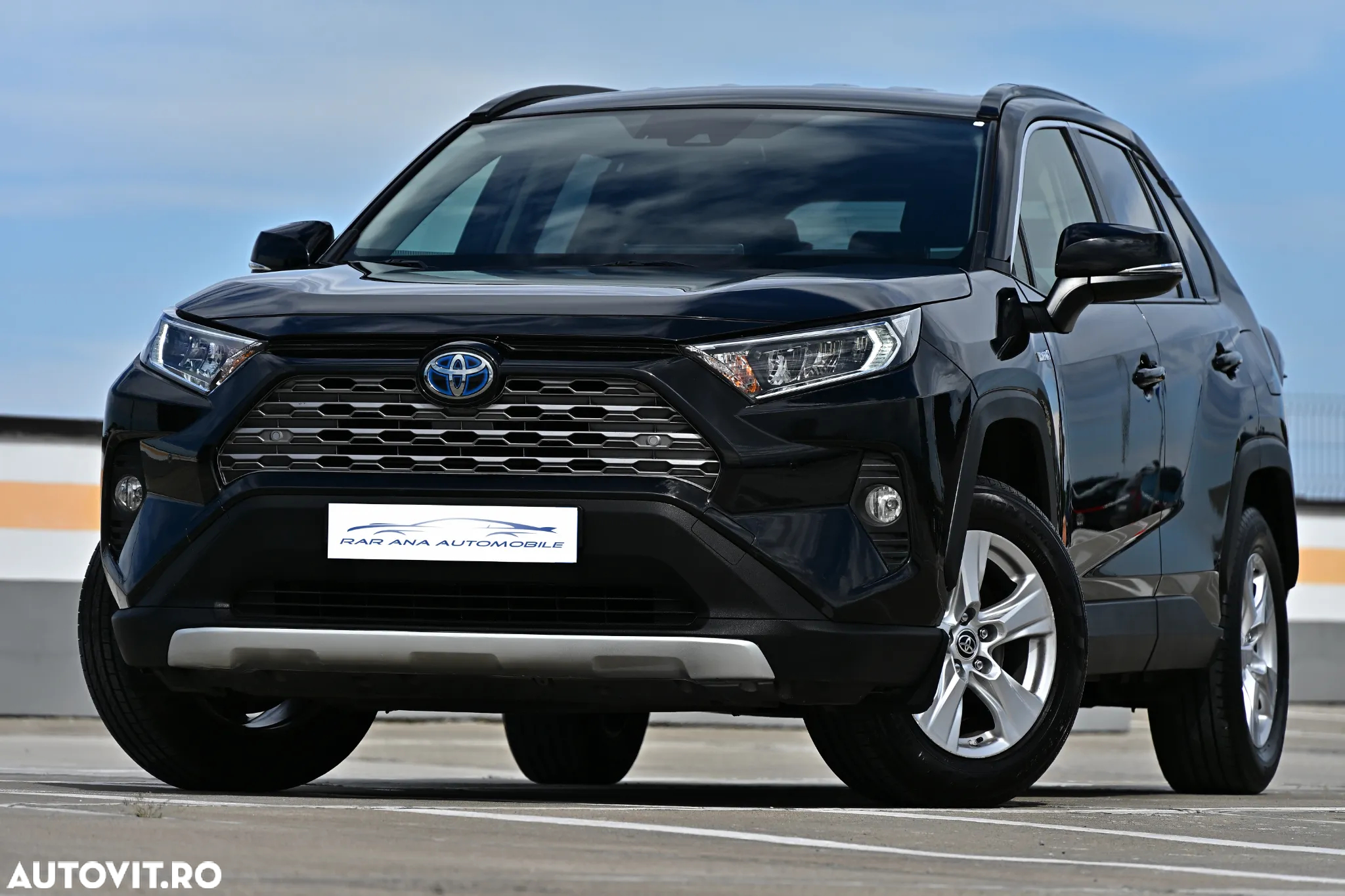 Toyota RAV4 2.5 4x2 Hybrid Business Edition - 2