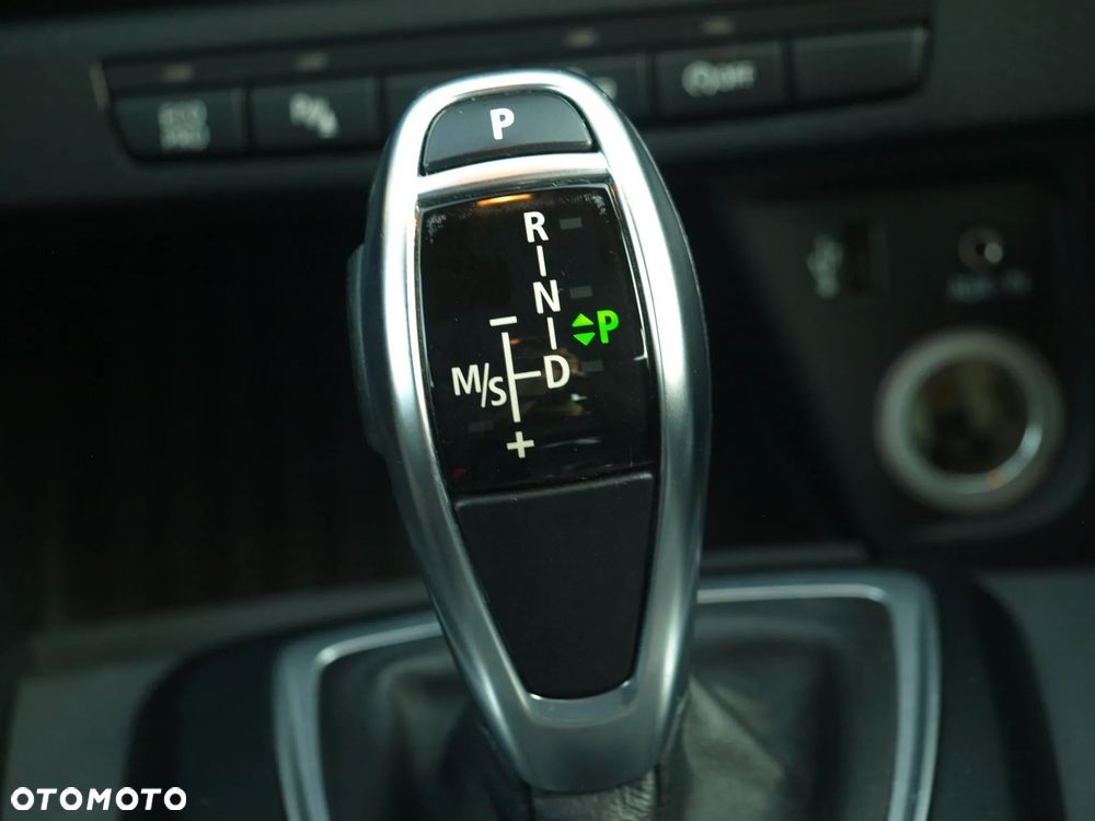 BMW X1 xDrive25d - 26
