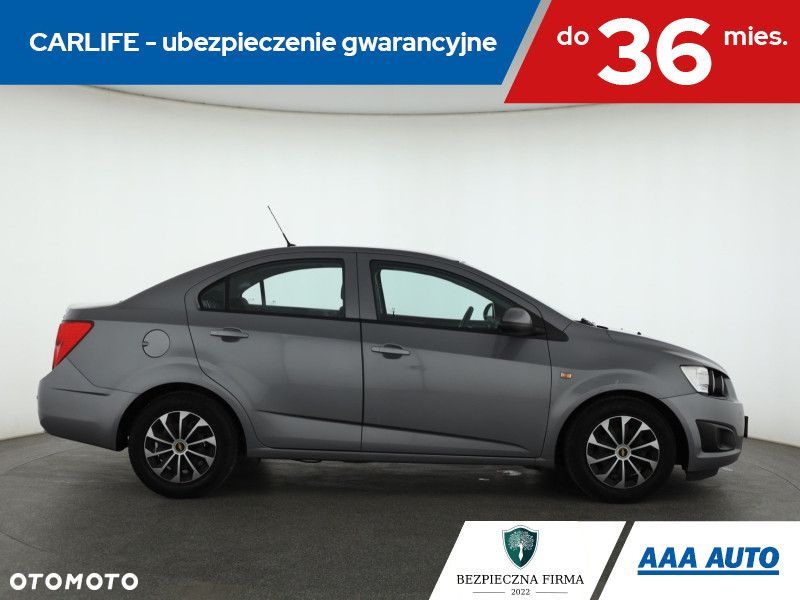 Chevrolet Aveo - 8