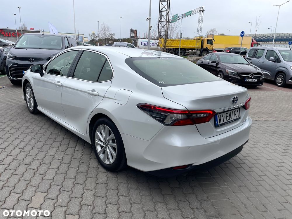 Toyota Camry 2.5 Hybrid Comfort CVT - 8