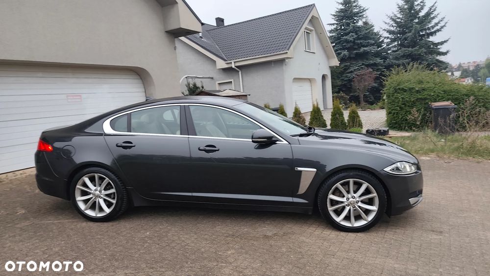 Jaguar XF 3.0 V6 Kompressor AWD - 21