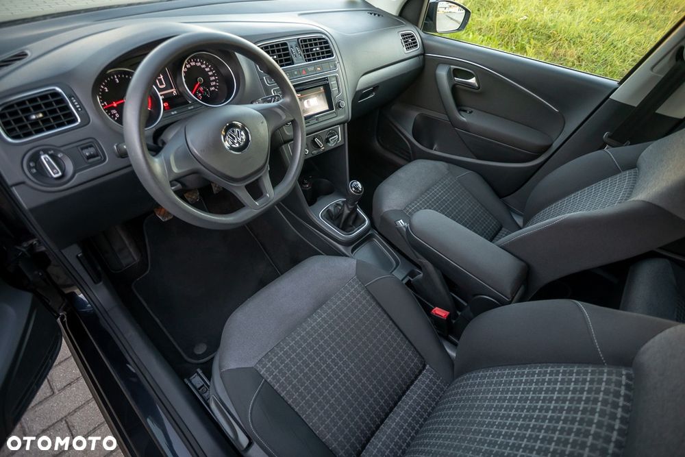 Volkswagen Polo 1.4 TDI Comfortline - 17
