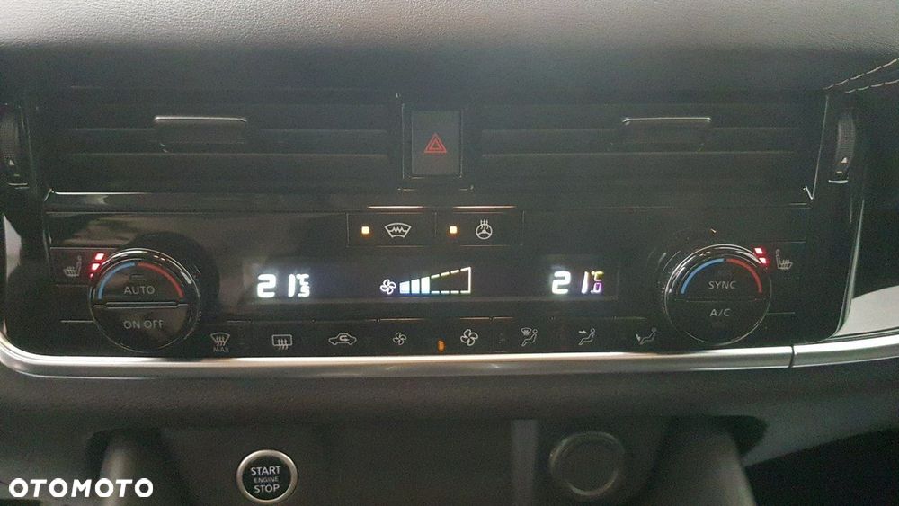 Nissan Qashqai - 24