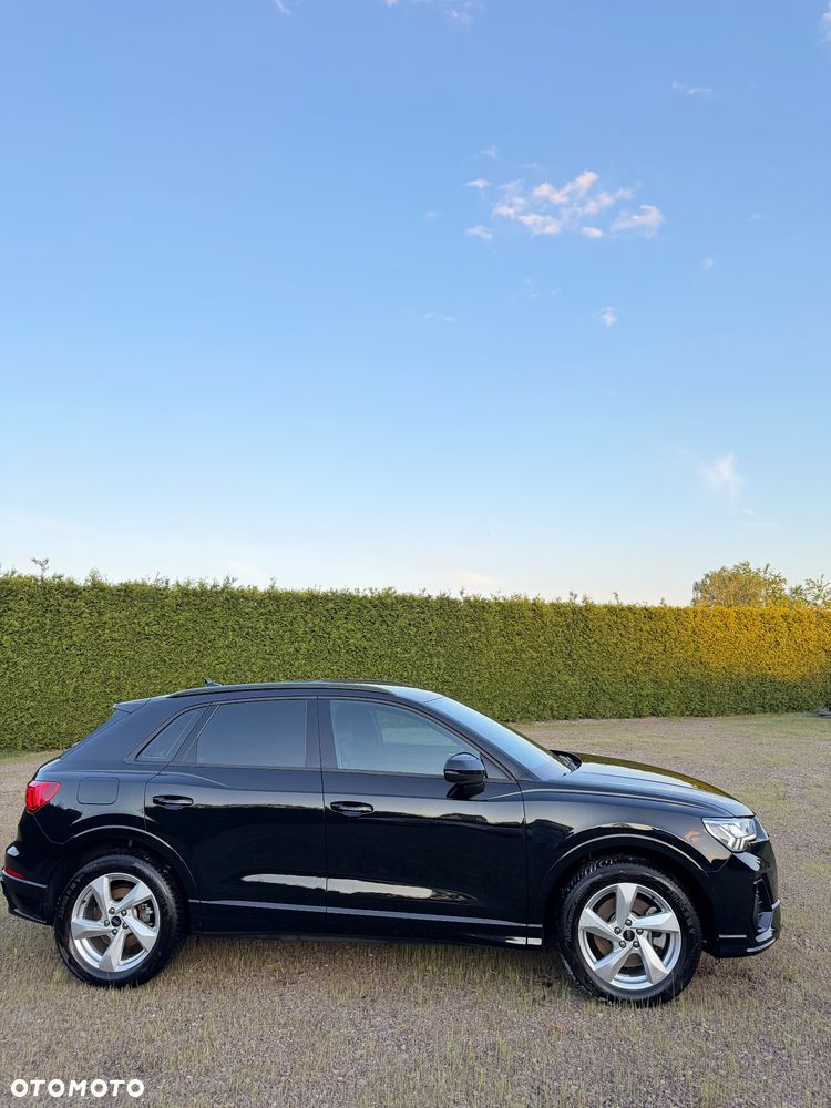 Audi Q3 40 TDI Quattro S tronic S line - 4