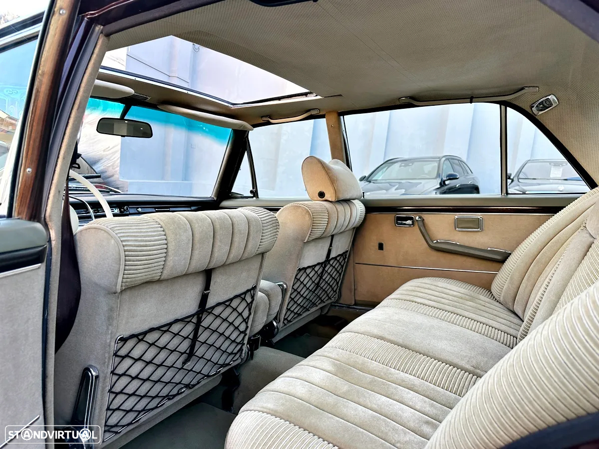 Mercedes-Benz 300 - 37