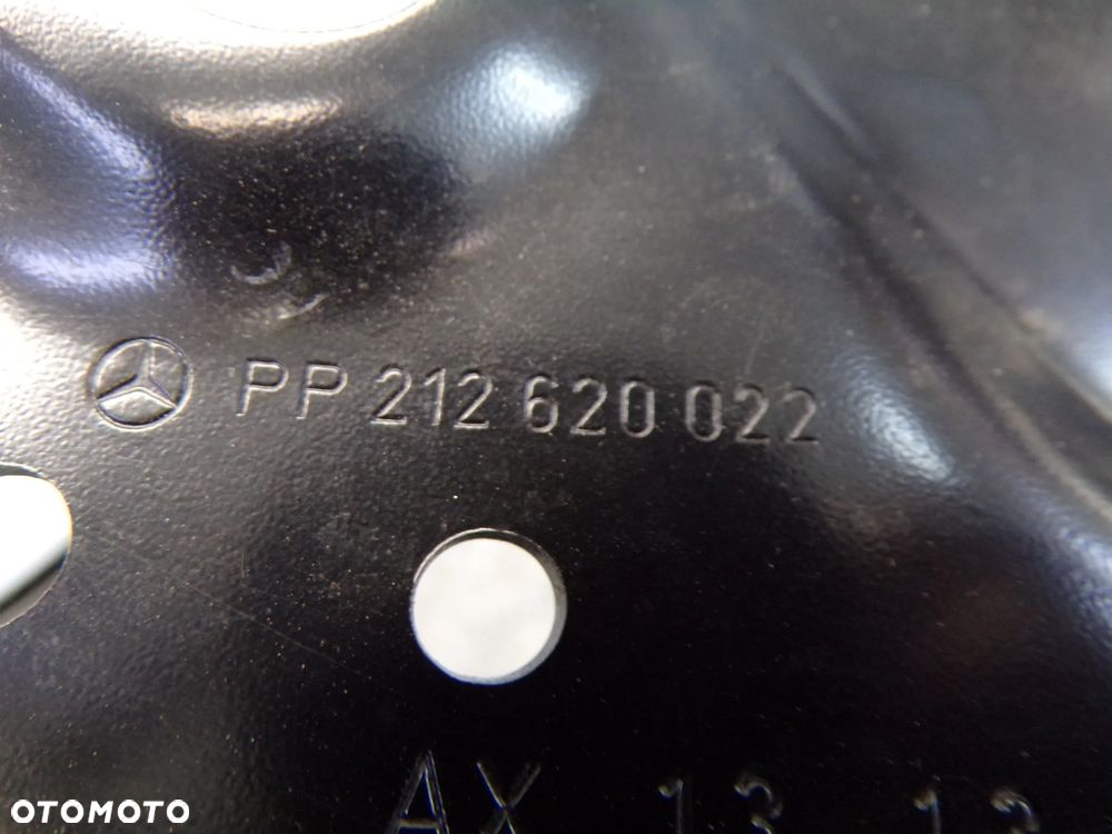 WSPORNIK MOCOWANIE LAMPY PRAWY PRZÓD MERCEDES W212 212620022 - 3