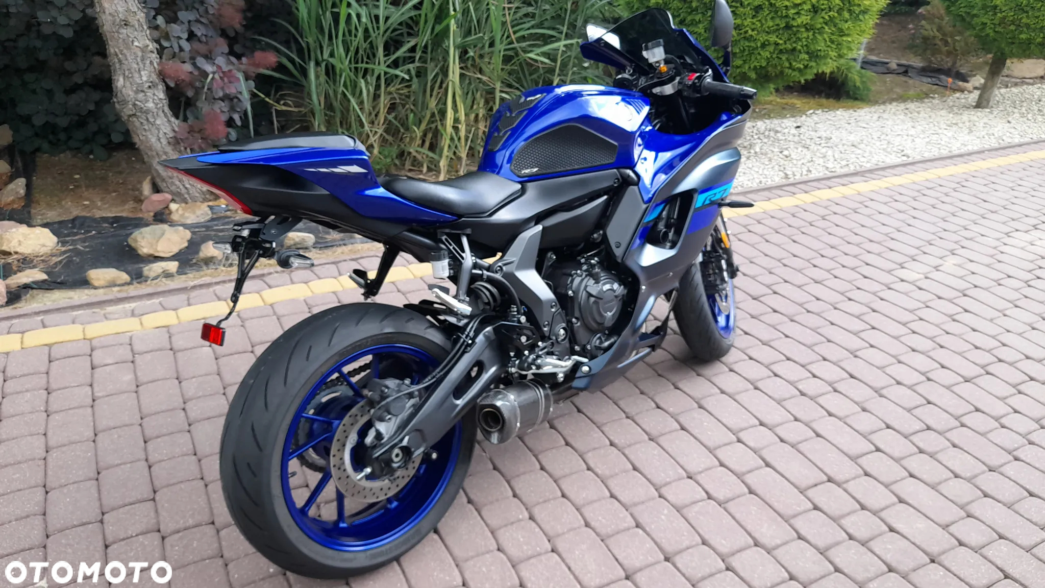 Yamaha R7 - 5