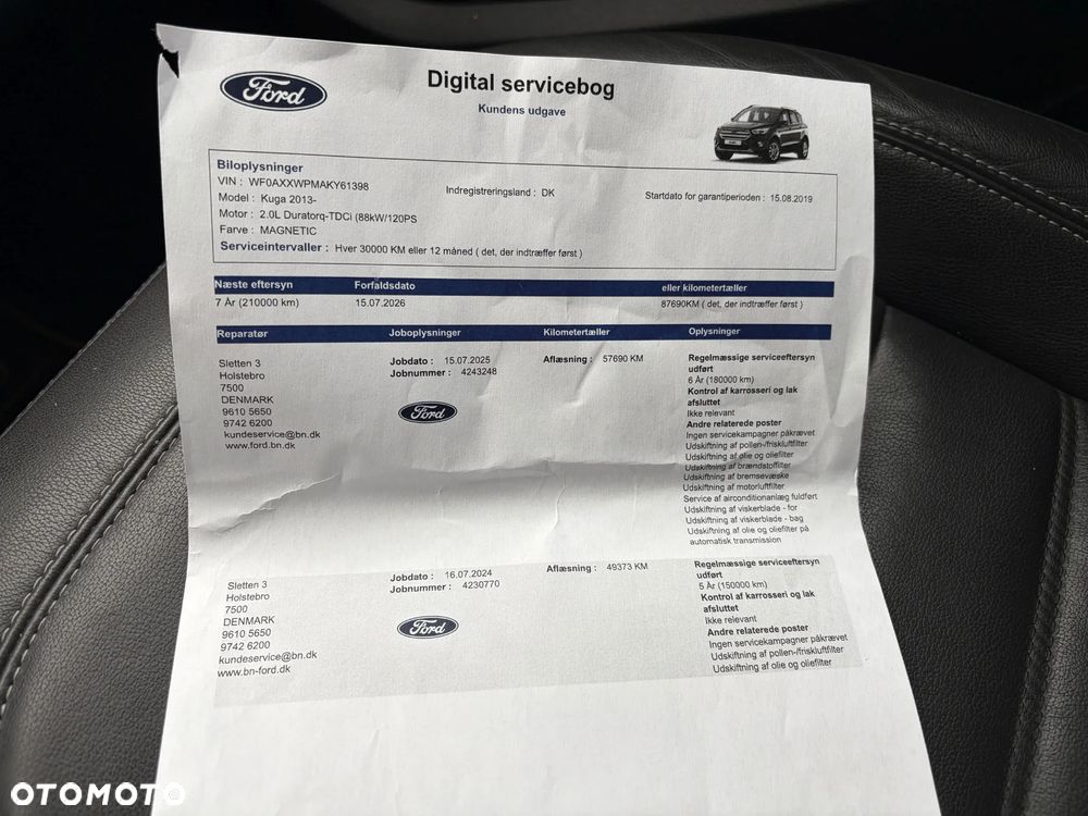 Ford Kuga 2.0 TDCi 2x4 Titanium - 40