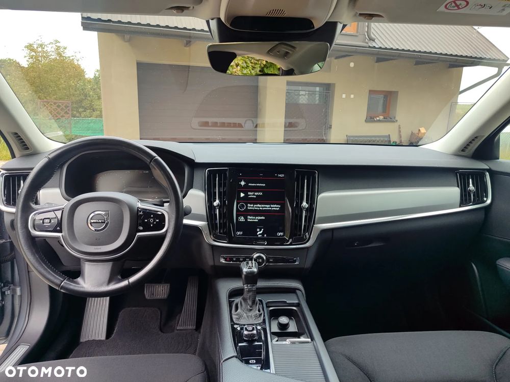 Volvo S90 D4 Momentum - 10