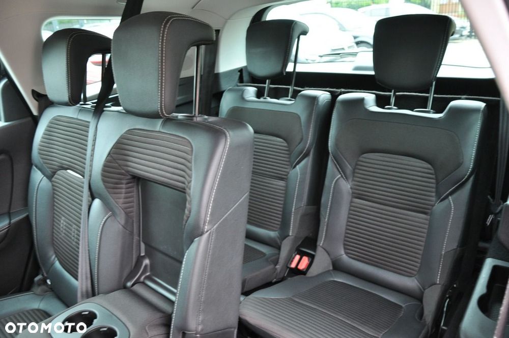 Renault Grand Scenic Gr 1.3 TCe FAP Intens - 11