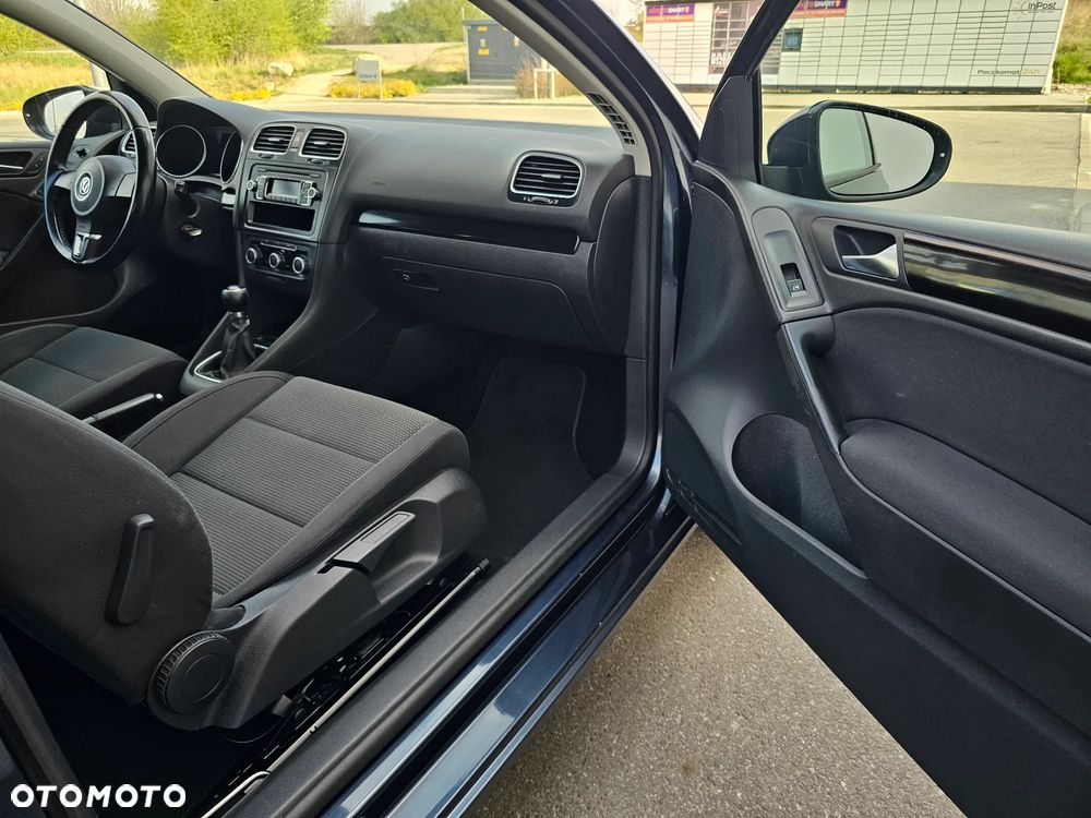 Volkswagen Golf 1.4 Style - 12