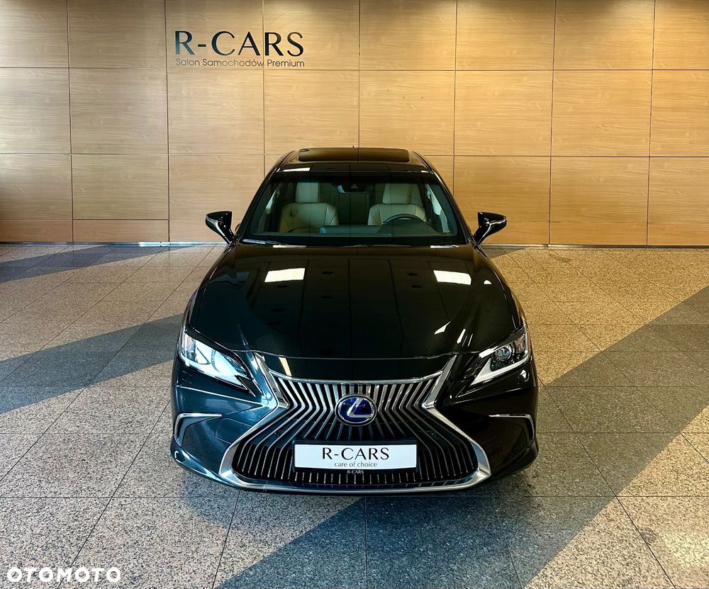 Lexus ES 300h Business Edition + - 3