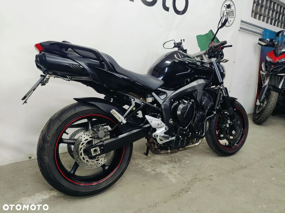 Yamaha FZ6 - 12