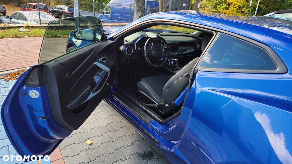 Chevrolet Camaro Touring 2.0 - 9